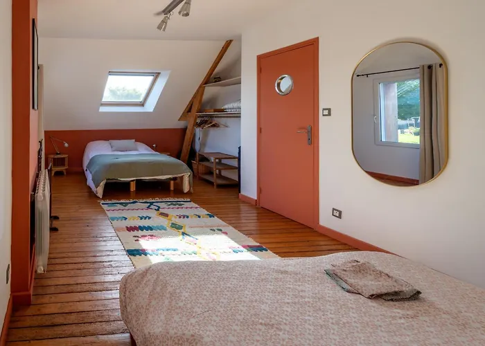 La Départ - à 2.5 Km Hébergement de vacances